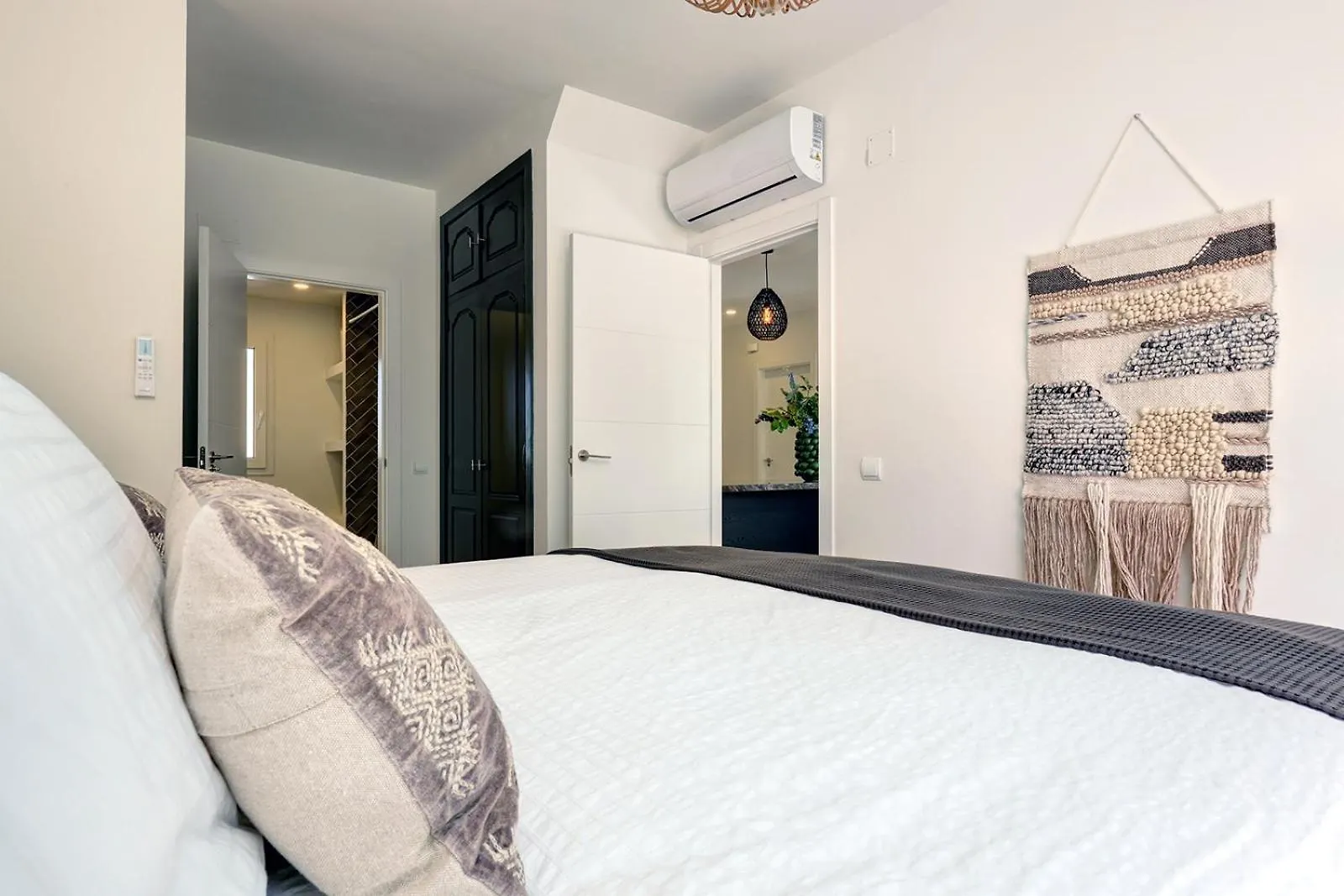Apartment Penthouse Alhambra - Gerenoveerd Appartement Direct Aan Zee Estepona Spain