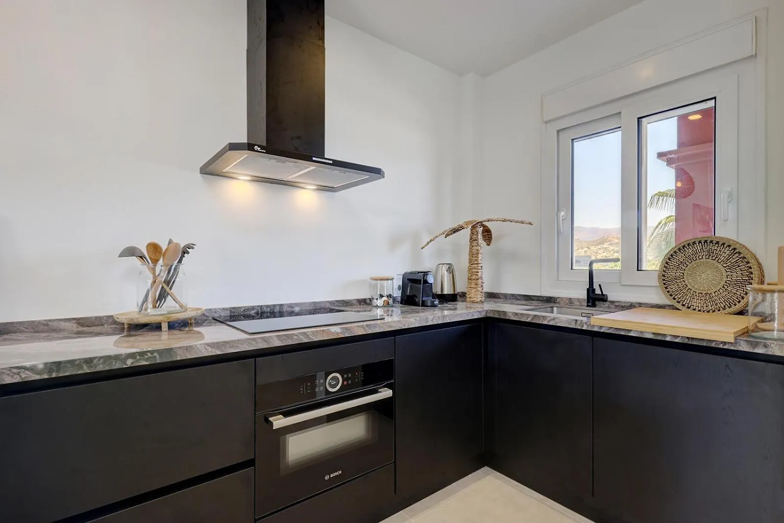 Apartment Penthouse Alhambra - Gerenoveerd Appartement Direct Aan Zee Estepona